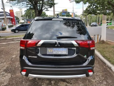 MITSUBISHI Outlander 2.0 16V 4P AUTOMTICO, Foto 6