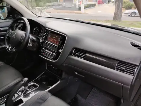 MITSUBISHI Outlander 2.0 16V 4P AUTOMTICO, Foto 8