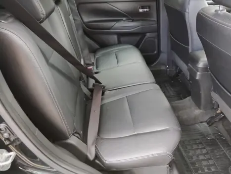 MITSUBISHI Outlander 2.0 16V 4P AUTOMTICO, Foto 9
