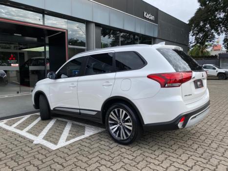 MITSUBISHI Outlander 2.0 16V 4P HPE AUTOMTICO, Foto 5