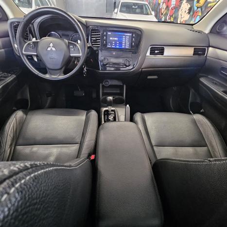 MITSUBISHI Outlander 2.0 16V 4P AUTOMTICO, Foto 11