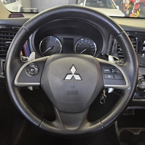 MITSUBISHI Outlander 2.0 16V 4P AUTOMTICO, Foto 13