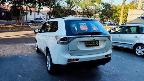 MITSUBISHI Outlander 2.0 16V 4P AUTOMTICO, Foto 7