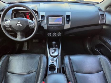 MITSUBISHI Outlander 3.0 V6 24V 4P HPE-S AWD AUTOMTICO, Foto 7