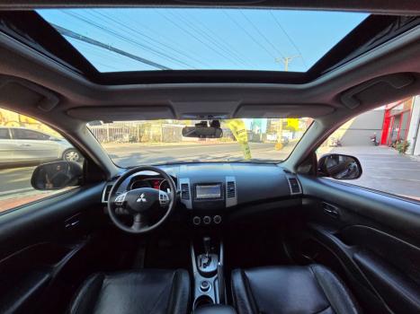 MITSUBISHI Outlander 3.0 V6 24V 4P HPE-S AWD AUTOMTICO, Foto 8