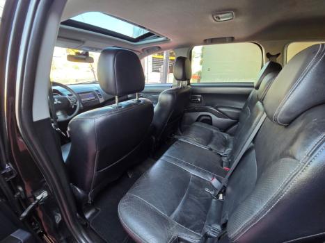 MITSUBISHI Outlander 3.0 V6 24V 4P HPE-S AWD AUTOMTICO, Foto 11