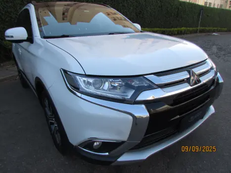 MITSUBISHI Outlander 2.0 16V 4P AUTOMTICO, Foto 9