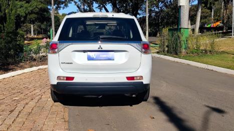 MITSUBISHI Outlander 2.0 16V 4P AUTOMTICO, Foto 3