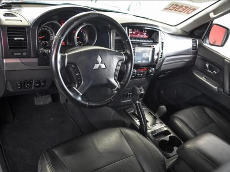 MITSUBISHI Pajero Full 3.2 16V 4P HPE 4X4 TURBO DIESEL AUTOMTICO, Foto 5