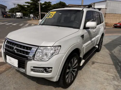 MITSUBISHI Pajero Full 3.2 16V 4P HPE 4X4 TURBO DIESEL AUTOMTICO, Foto 1