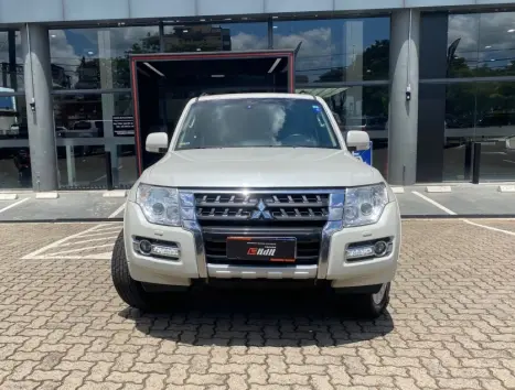 MITSUBISHI Pajero Full 3.2 16V 4P HPE 4X4 TURBO DIESEL INTERCOOLER AUTOMTICO, Foto 4