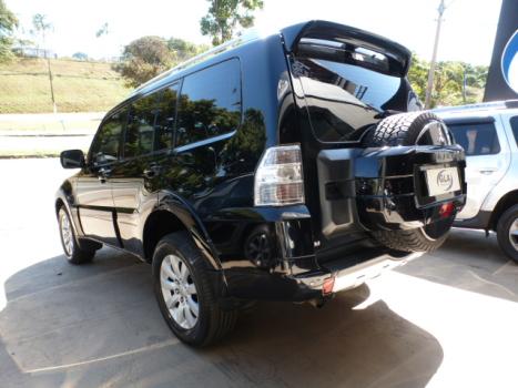 MITSUBISHI Pajero Full 3.2 16V 4P HPE 4X4 TURBO DIESEL AUTOMTICO, Foto 4