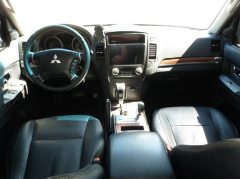 MITSUBISHI Pajero Full 3.2 16V 4P HPE 4X4 TURBO DIESEL AUTOMTICO, Foto 7