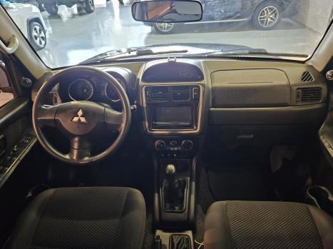 MITSUBISHI Pajero TR4 2.0 16V 4P 4X4, Foto 7