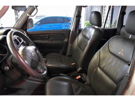 MITSUBISHI Pajero TR4 2.0 16V 4P, Foto 6