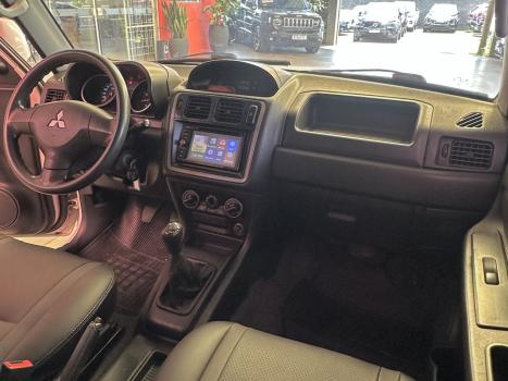 MITSUBISHI Pajero TR4 2.0 16V 4P, Foto 16