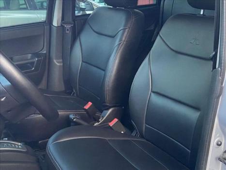 MITSUBISHI Pajero TR4 2.0 16V 4P 4X4 AUTOMTICO, Foto 5