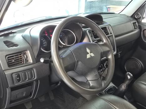 MITSUBISHI Pajero TR4 2.0 16V 4P 4X4 FLEX, Foto 14