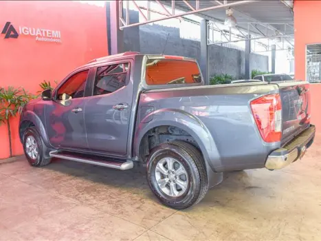 NISSAN Frontier 2.3 16V XE 4X4 CABINE DUPLA BI-TURBO DIESEL AUTOMTICO, Foto 3