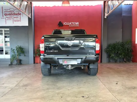 NISSAN Frontier 2.3 ATTACK CABINE DUPLA 4X4 BI-TURBO DIESEL AUTOMTICO, Foto 11