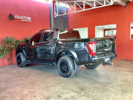 NISSAN Frontier 2.3 ATTACK CABINE DUPLA 4X4 BI-TURBO DIESEL AUTOMTICO, Foto 12