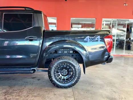 NISSAN Frontier 2.3 ATTACK CABINE DUPLA 4X4 BI-TURBO DIESEL AUTOMTICO, Foto 13