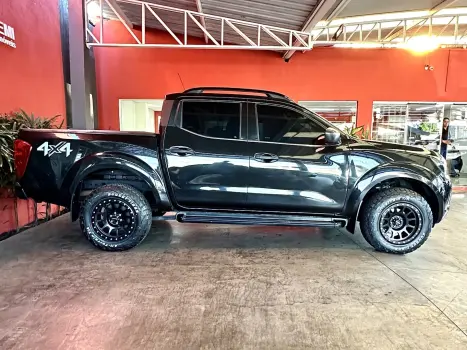 NISSAN Frontier 2.3 ATTACK CABINE DUPLA 4X4 BI-TURBO DIESEL AUTOMTICO, Foto 23
