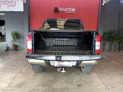 NISSAN Frontier 2.3 16V XE 4X4 CABINE DUPLA BI-TURBO DIESEL AUTOMTICO, Foto 14