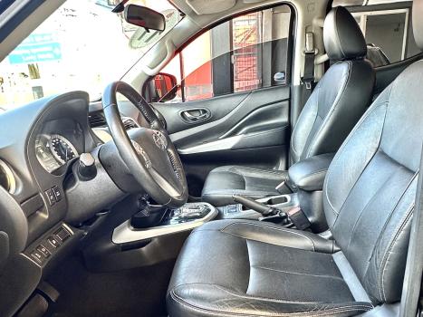 NISSAN Frontier 2.3 16V LE 4X4 CABINE DUPLA BI-TURBO DIESEL AUTOMTICO, Foto 10