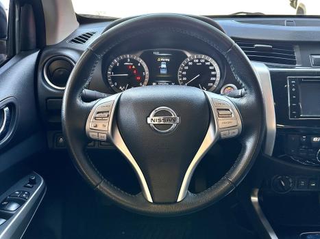 NISSAN Frontier 2.3 16V LE 4X4 CABINE DUPLA BI-TURBO DIESEL AUTOMTICO, Foto 13