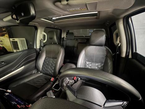 NISSAN Frontier 2.3 16V PLATINUM CABINE DUPLA 4X4 BI-TURBO DIESEL AUTOMTICO, Foto 9
