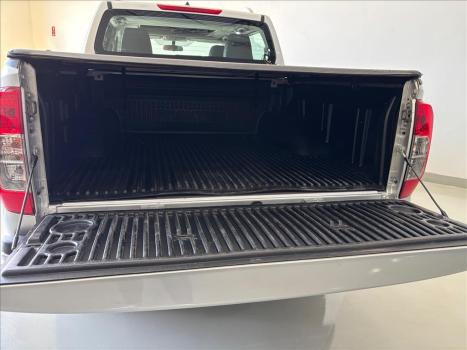 NISSAN Frontier 2.3 16V LE 4X4 CABINE DUPLA BI-TURBO DIESEL AUTOMTICO, Foto 16