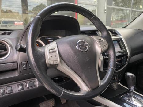 NISSAN Frontier 2.3 16V SE 4X4 CABINE DUPLA BI-TURBO DIESEL AUTOMTICO, Foto 9