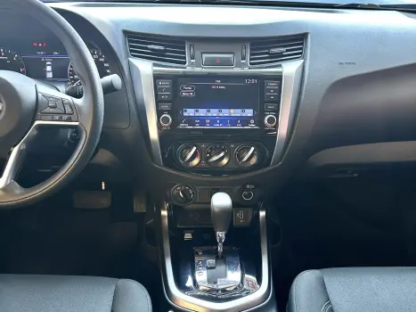 NISSAN Frontier 2.3 16V SE 4X4 CABINE DUPLA BI-TURBO DIESEL AUTOMTICO, Foto 15