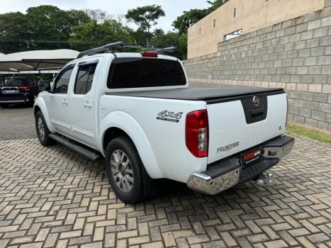 NISSAN Frontier 2.5 SL 4X4 TURBO DIESEL CABINE DUPLA AUTOMTICO, Foto 11