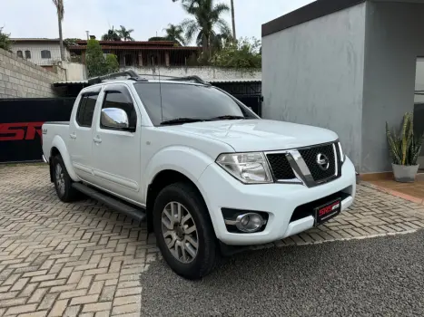 NISSAN Frontier 2.5 SL 4X4 TURBO DIESEL CABINE DUPLA AUTOMTICO, Foto 3