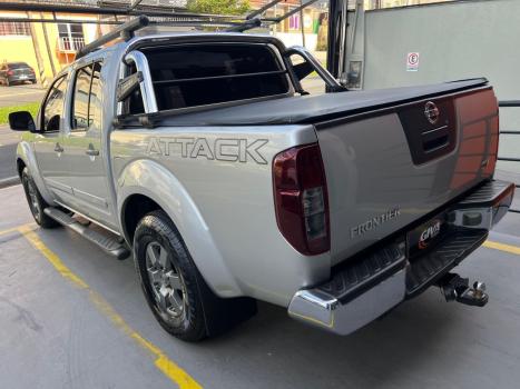 NISSAN Frontier 2.5 16V 4X4 SV ATTACK TURBO DIESEL CABINE DUPLA, Foto 4