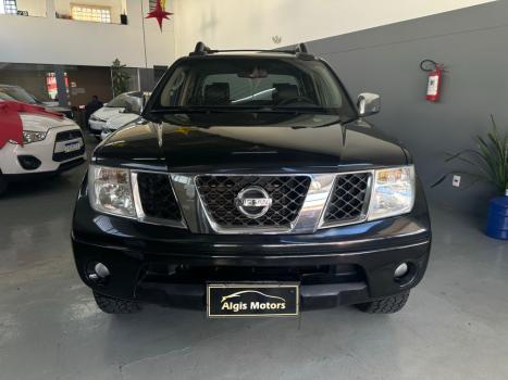 NISSAN Frontier 2.5 LE 4X4 TURBO DIESEL CABINE DUPLA, Foto 2