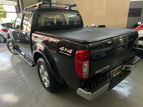 NISSAN Frontier 2.5 LE 4X4 TURBO DIESEL CABINE DUPLA, Foto 6
