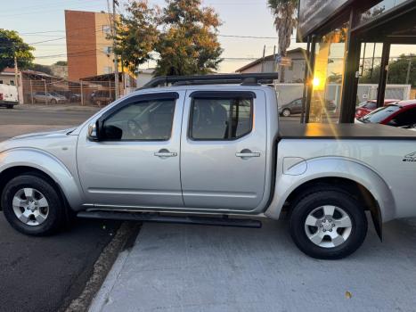 NISSAN Frontier 2.5 LE 4X4 TURBO DIESEL CABINE DUPLA, Foto 3
