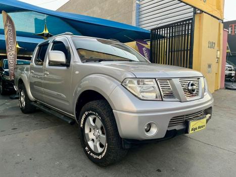 NISSAN Frontier 2.5 XE 4X4 TURBO DIESEL CABINE DUPLA, Foto 2