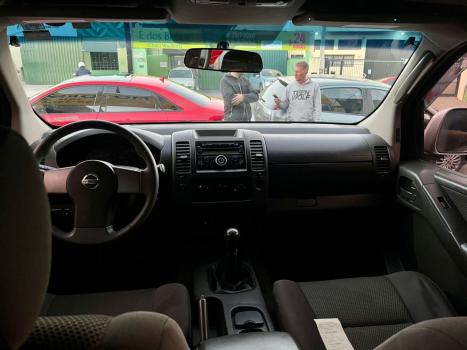 NISSAN Frontier 2.5 XE 4X4 TURBO DIESEL CABINE DUPLA, Foto 5