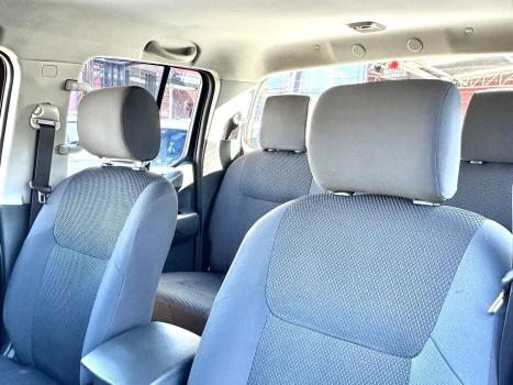 NISSAN Frontier 2.5 16V PLATINUM 4X4 TURBO DIESEL CABINE DUPLA AUTOMTICO, Foto 12