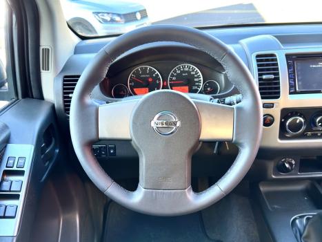 NISSAN Frontier 2.5 16V PLATINUM 4X4 TURBO DIESEL CABINE DUPLA AUTOMTICO, Foto 13