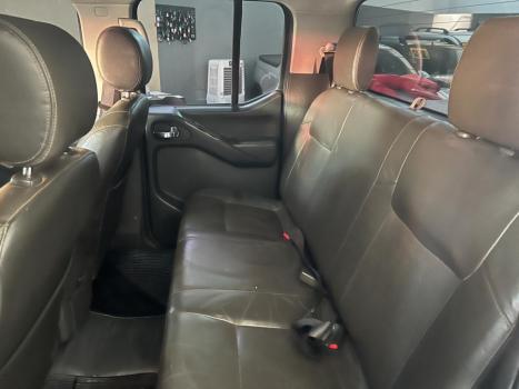 NISSAN Frontier 2.5 SL 4X4 TURBO DIESEL CABINE DUPLA AUTOMTICO, Foto 10