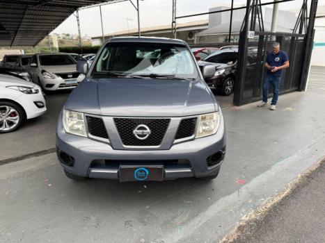 NISSAN Frontier 2.5 S 4X4 TURBO DIESEL CABINE DUPLA, Foto 2