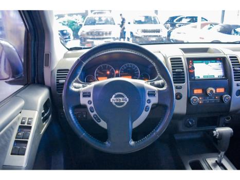 NISSAN Frontier , Foto 2