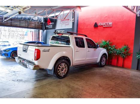 NISSAN Frontier , Foto 3