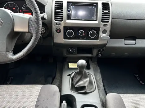 NISSAN Frontier , Foto 13