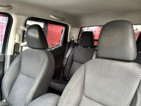 NISSAN Frontier , Foto 11